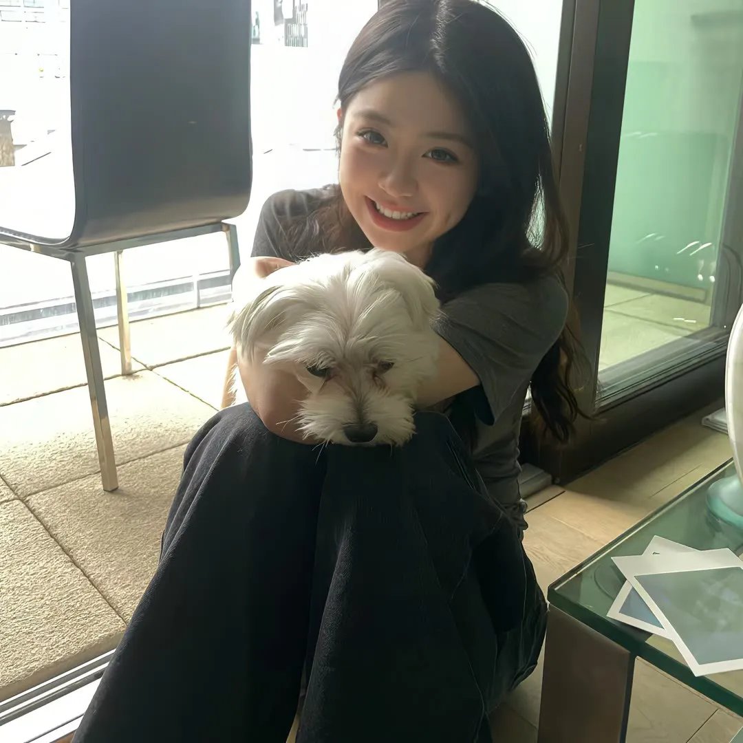 三女性